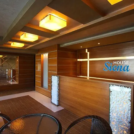 Siena House