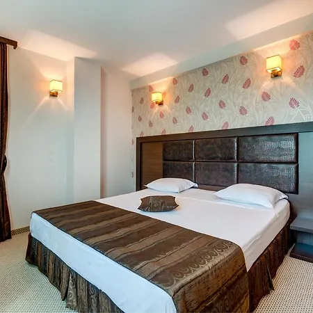 Къща за гости Siena House 3*