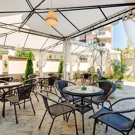 Къща за гости Siena House Созопол