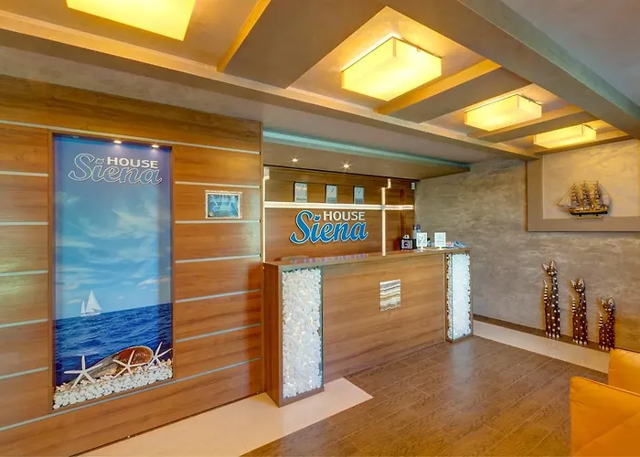 Guest house Siena House 3*